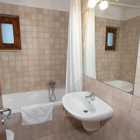 De Caris Apartment Bari